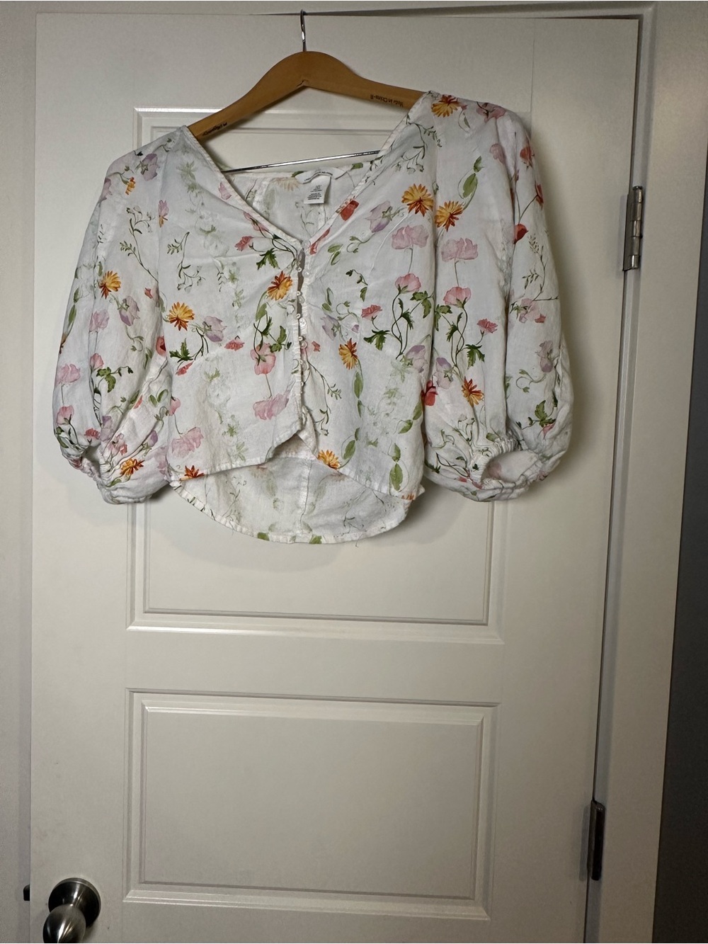 H&M White Floral Puff-Sleeve Cropped Blouse